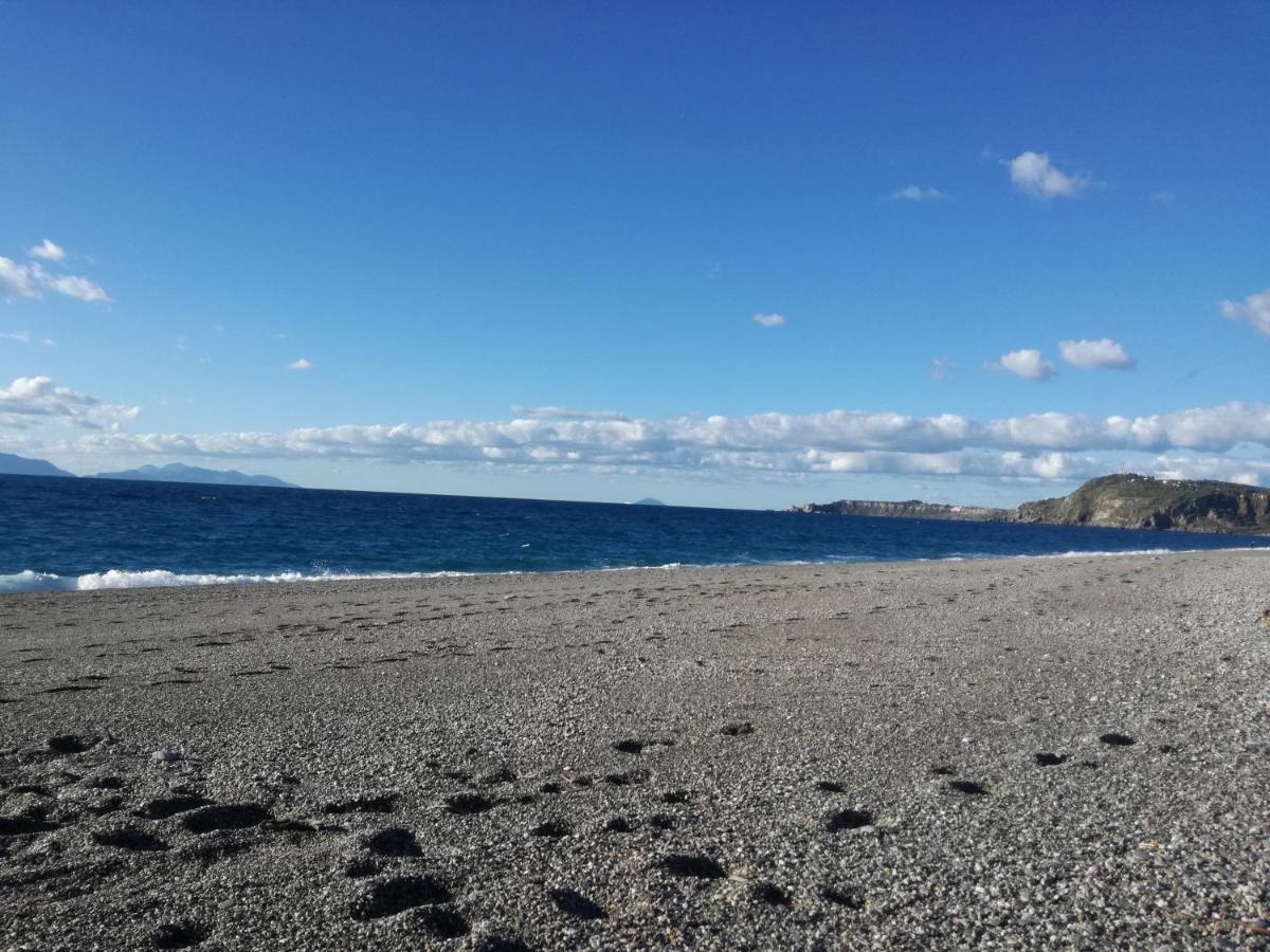 Blu Mare - Milazzo Bed and Breakfast Eksteriør billede